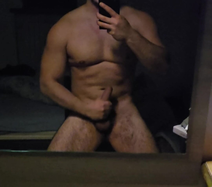 Italian guy showing off how big his cock is and then jerking off thinking about how he's going to fuck the commenters' holes