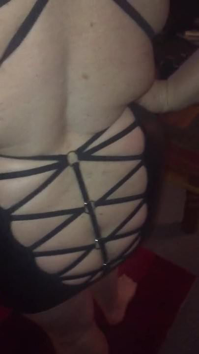Just warming her arse