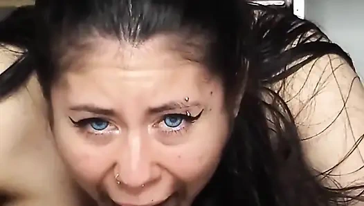 Creampie in Tight and Wet Pussy of Horny 18yo Babe - Amateur Creampie