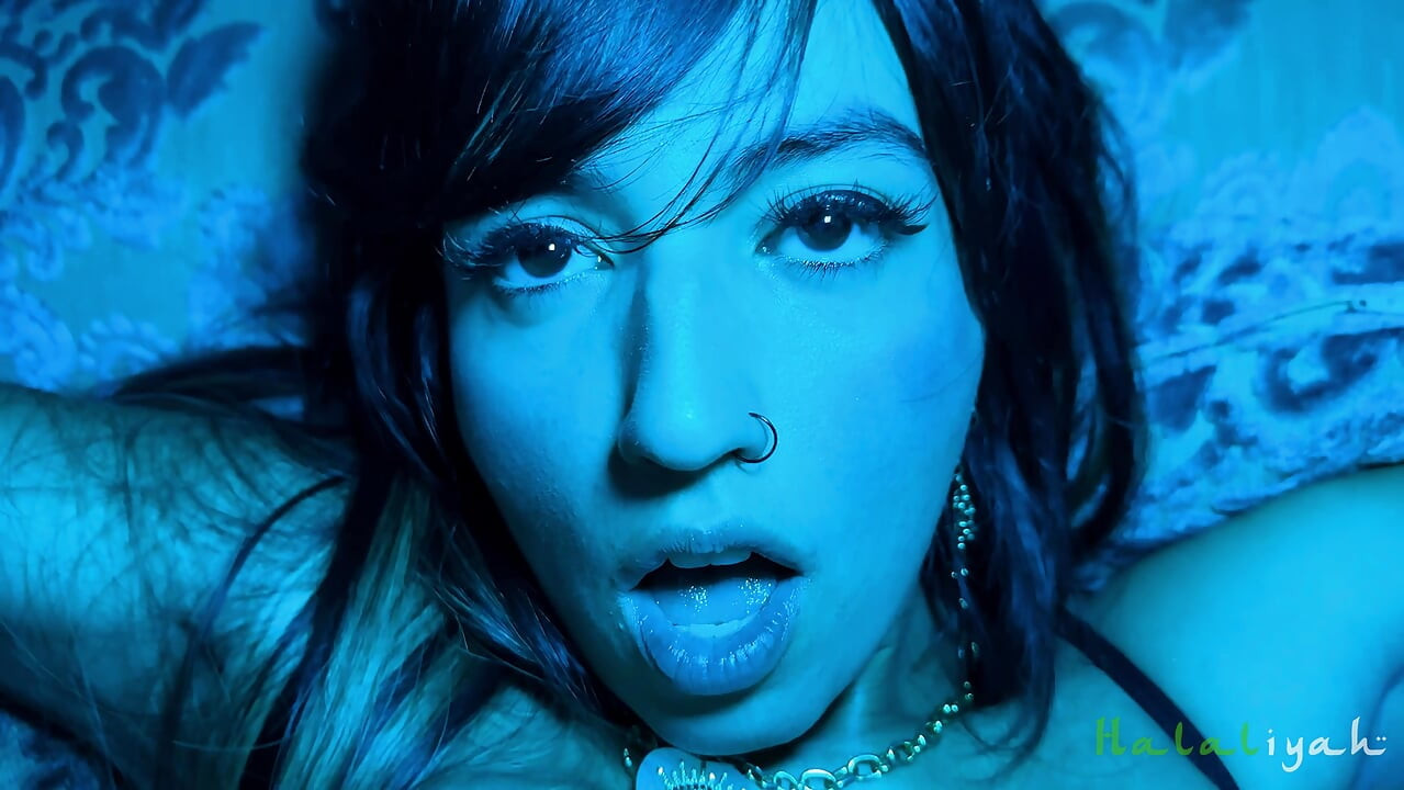 Aaliyah Yasin's Casual Hook-up with a Colombian Bull