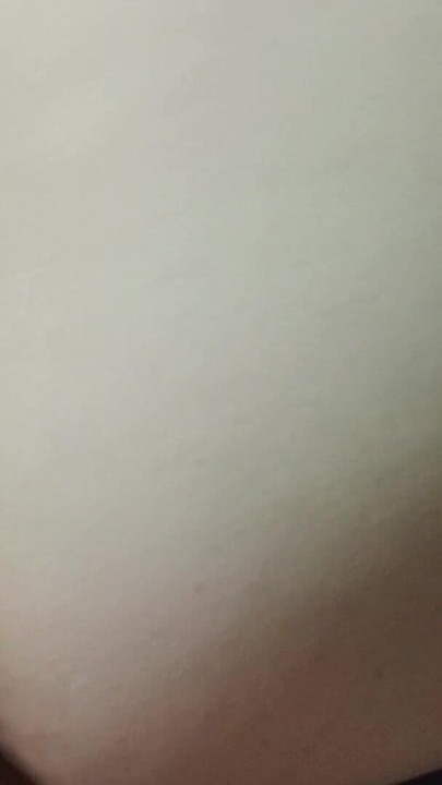 Wytrysk nie w usta, ale w moją cipkę. Moja cipka też może połknąć spermę | Klip 2