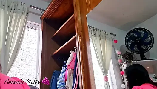 Big-assed and Naughty Diarist in a Mini Skirt Teasing