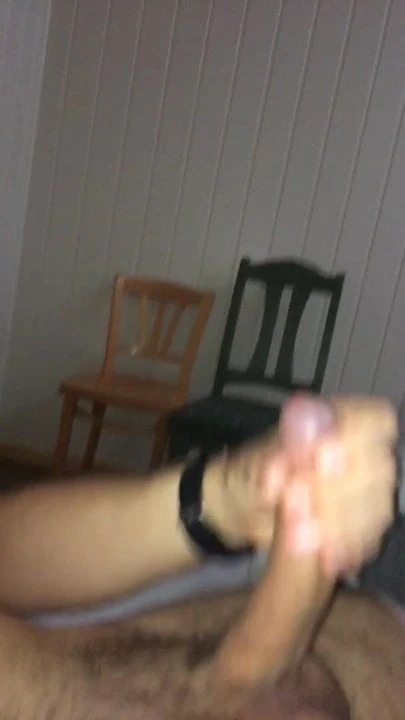 내 흥분한 자지와 precum