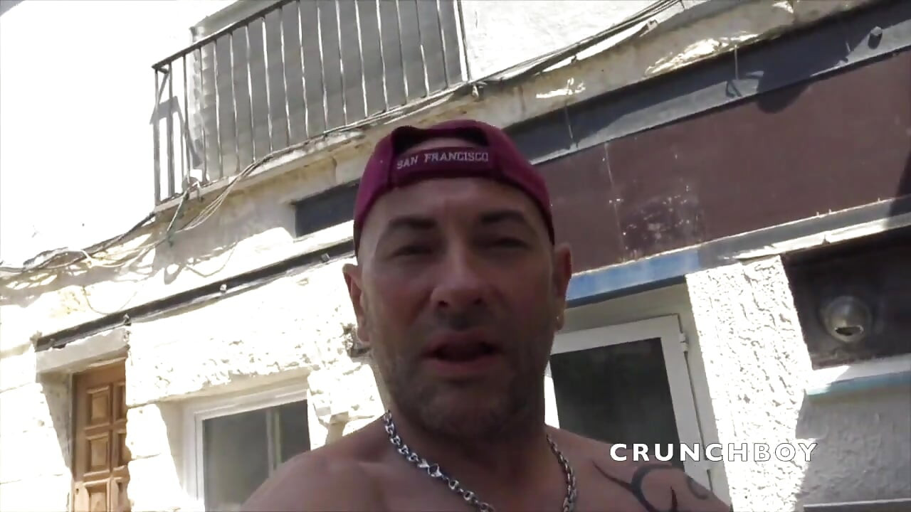 Young bear fucked bareback by Enzo Rimenez