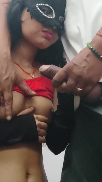girl Apne sauteli papa ke sath maja lete | Clip 1