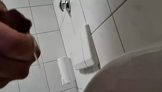 Gekommen aufm klo