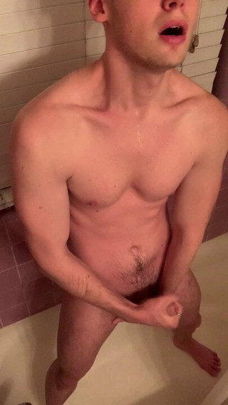 MUSCLE JOCK JERKING OF IN SHOWER loud moans and cumshot