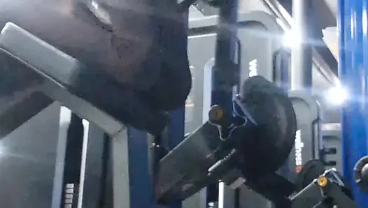 Spor salonunda kendimi çok seksi hissediyorum