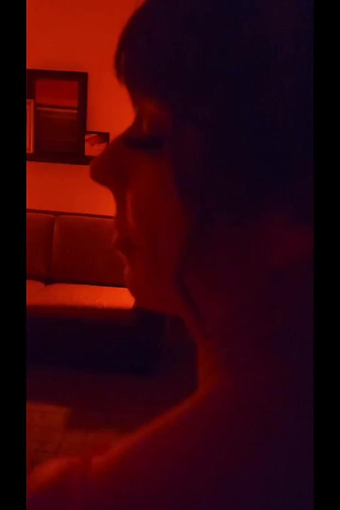 Flexão sexy no Redroom