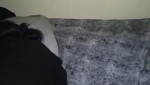 Üvey kız kardeşimle sikişiyorum, karım neredeyse bizi yakalıyor