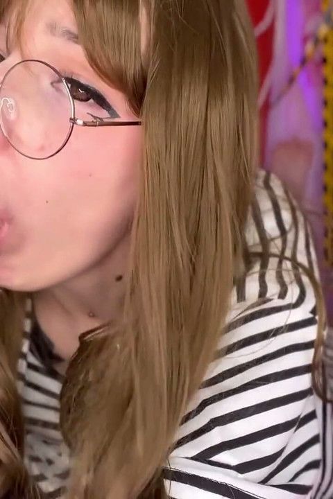 Stepdaddys Girl Blowjob Until Cum on Face