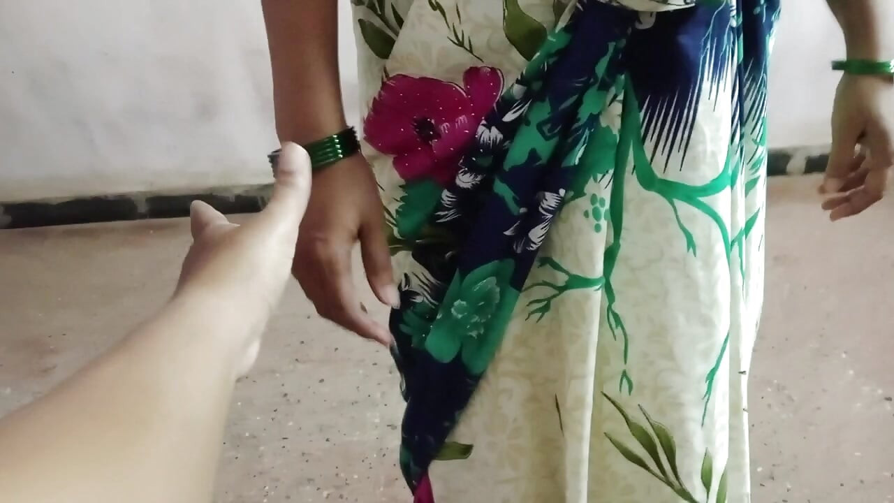 India Kamwali follada por su dueño con audio marathi