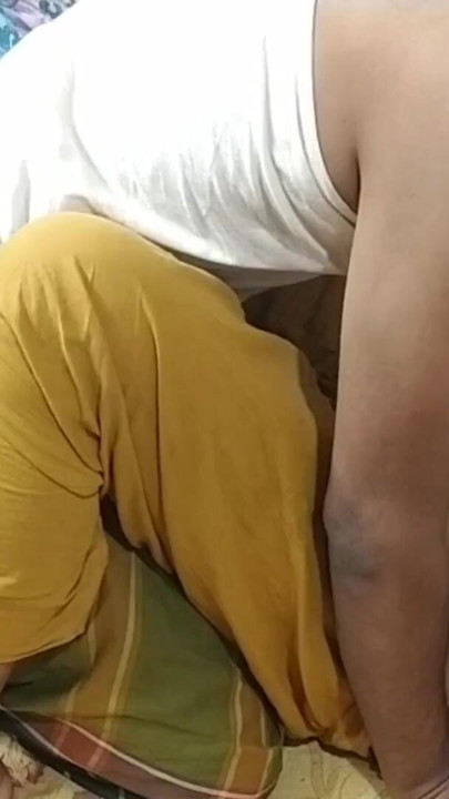 Housewife romance husband couple desi village girlsex fukedvideo | Clip 2