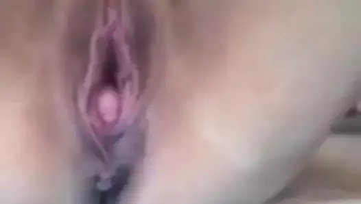 Close up pissing