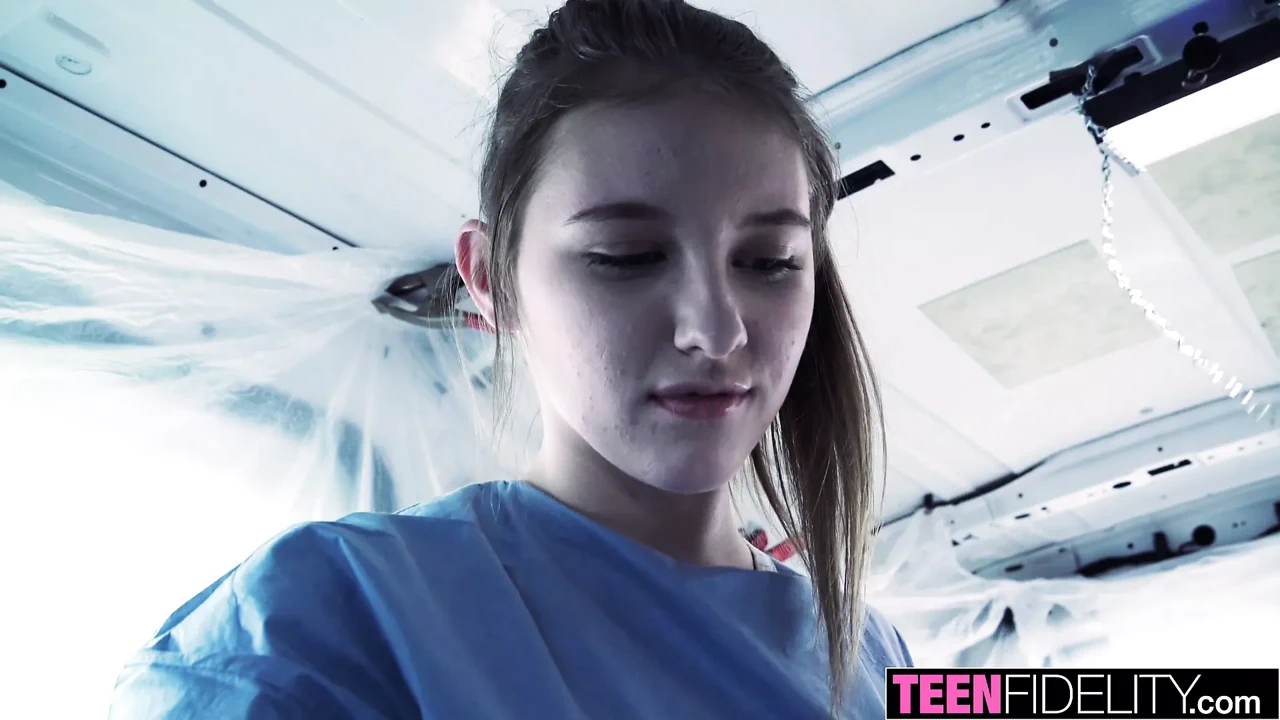 Teenfidelity Melody Mark需要Steve Holmes的大鸡巴