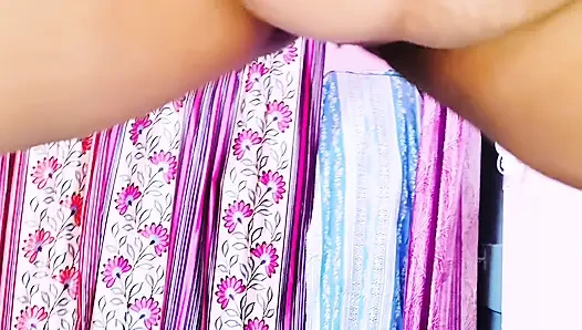 Üvey oğlu Hintli ile üvey anne Telugu ile sikişiyor edepsiz konuşmalar