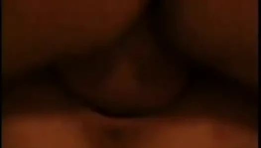 Seksi minyon kız büyük yarak emiyor