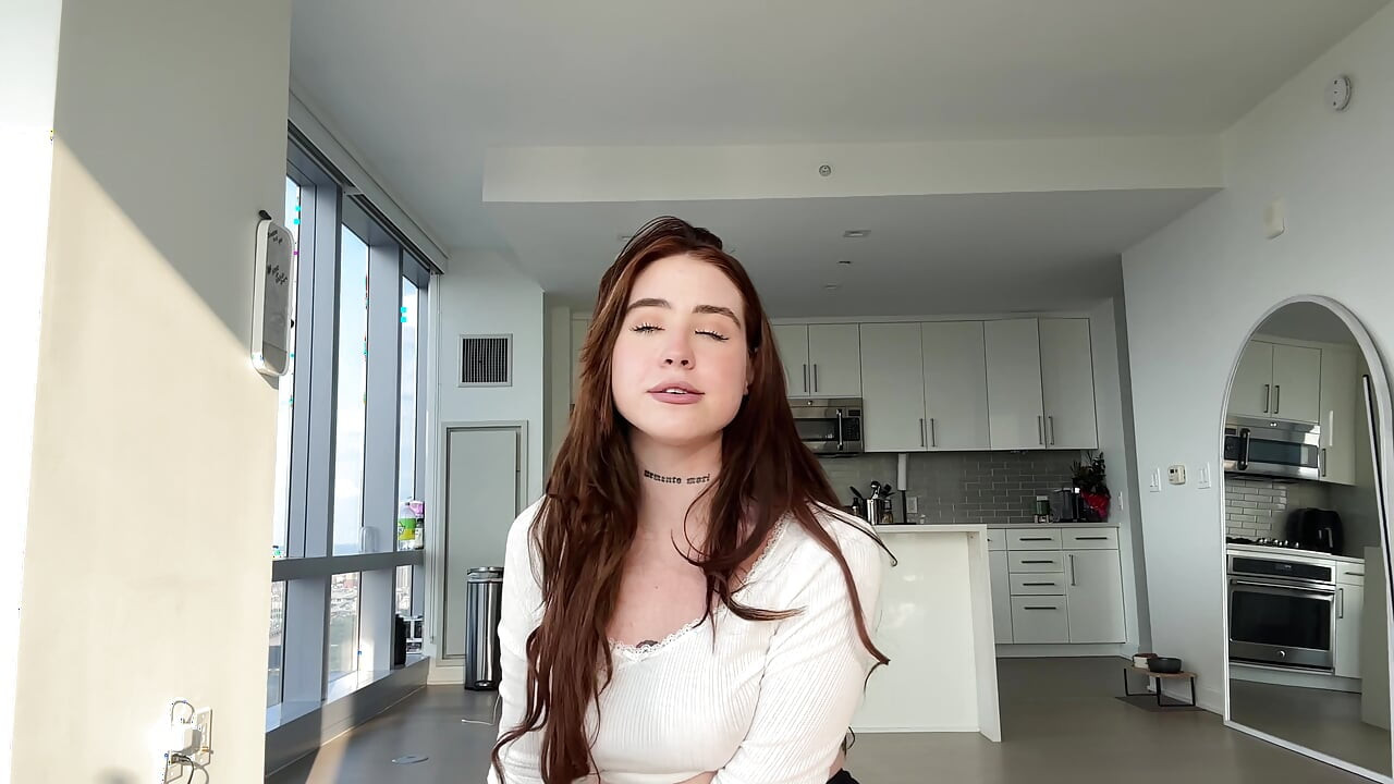 Letting My ROOMMATES BOYFRIEND Try Out My Throat