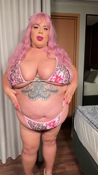 Big Belly Angel BBW with Her Pussy Fisted Is Pretty in Pink