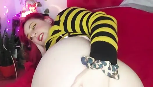 Temanmu yang manipulatif meyakinkanmu dengan seks untuk mengerjakan pekerjaan rumahnya! Hitung Mundur JOI