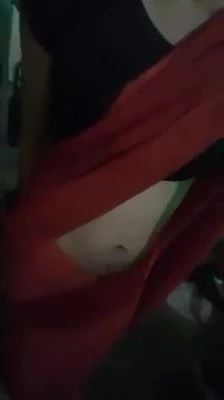 Il travestito mayumi chamini in sari