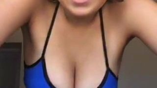 Turkish girl beautiful tits