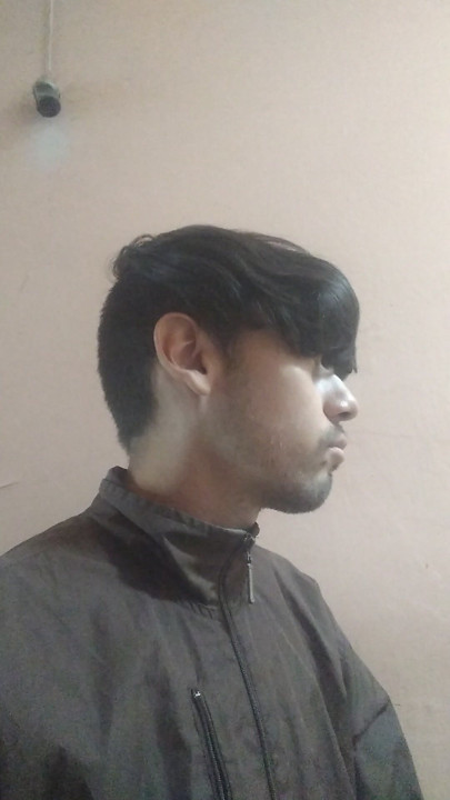 Ladies, what do you think of my hairstyle? Do you look good or do you recommend another type of hairstyle?