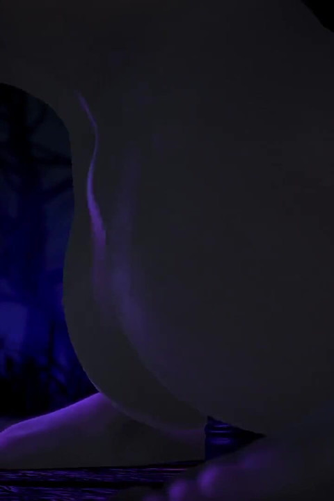 Blonde chick riding dildo in the forest : 3D Porn