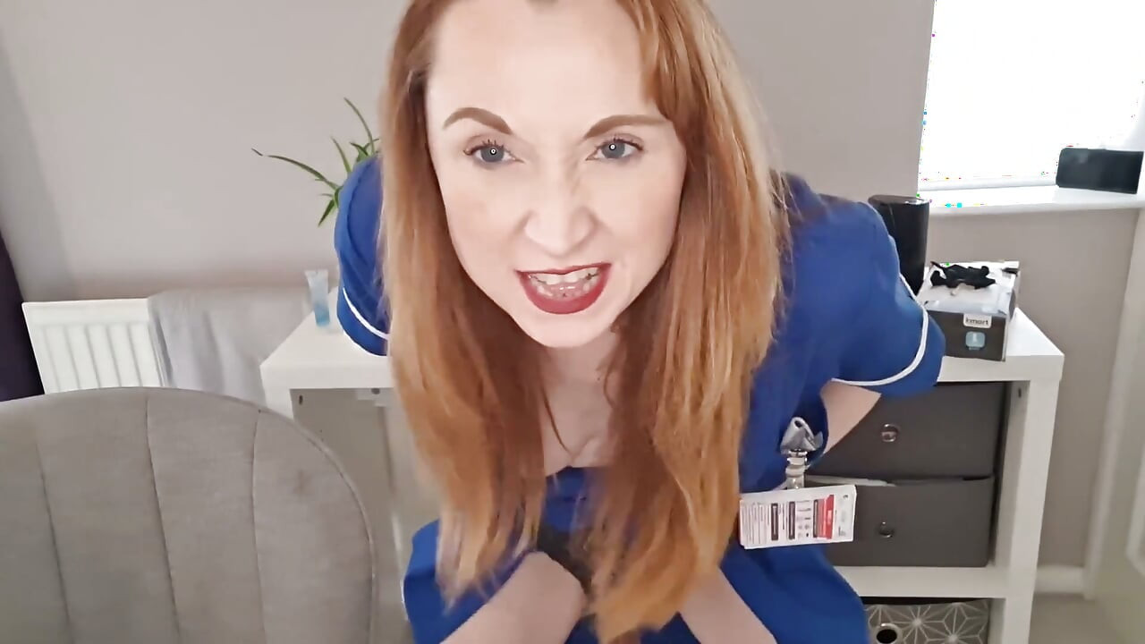 Krankenschwester Im Klinischen Versuch, Degradierung Mit Hartem Handjob Und Pegging-bestrafung