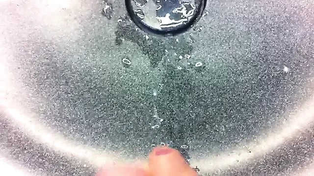 My huge cumshot when i was 18 years old (bad quality)