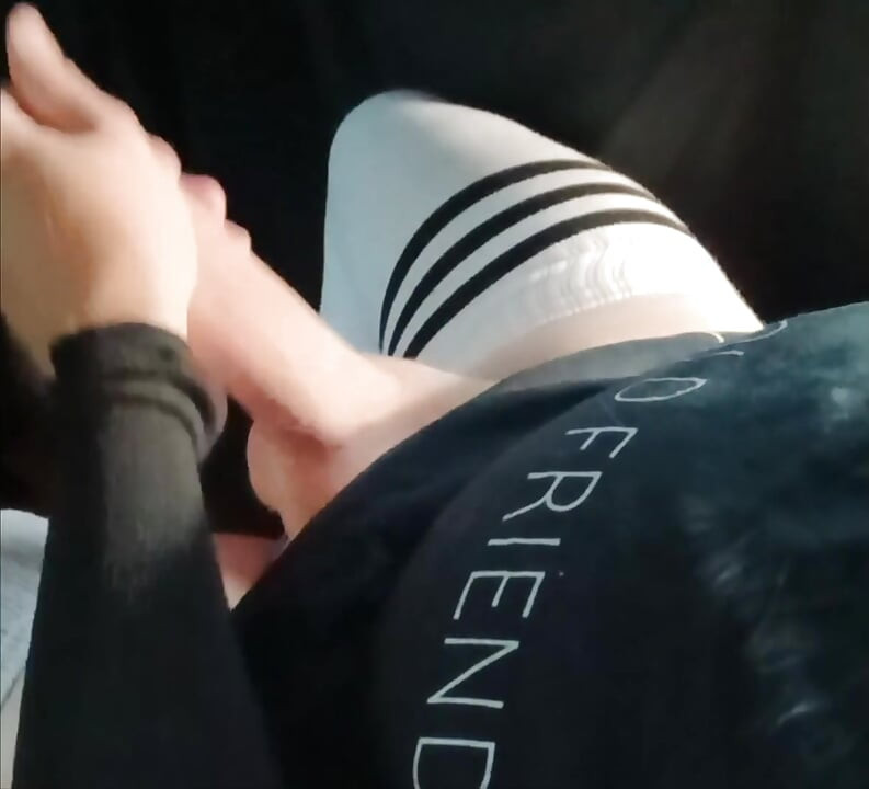 18 minutes edging and jerking with Raven LeTrap