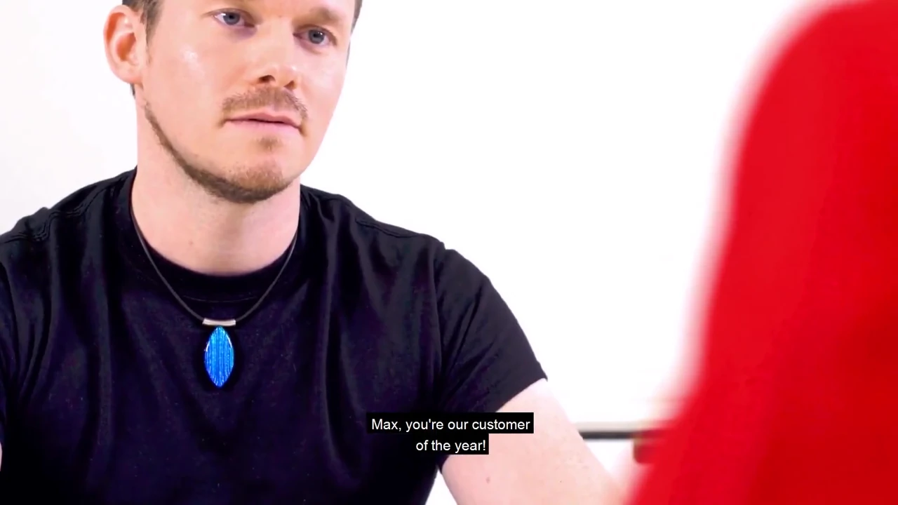 Kira Queen receives big load from naive user