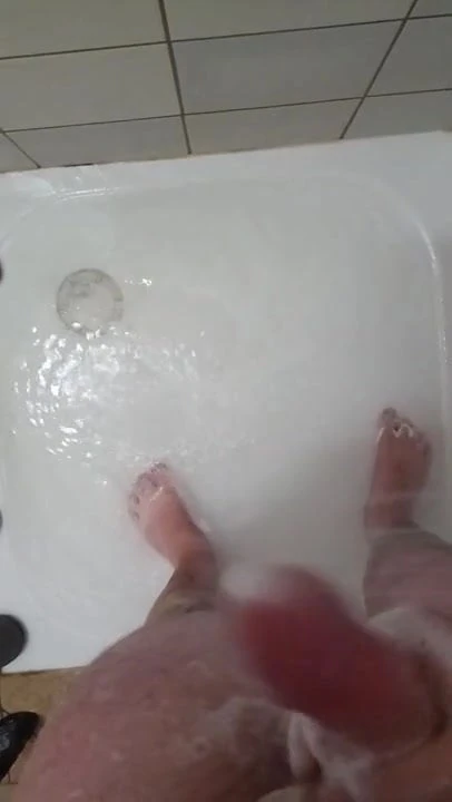 Washing a cock
