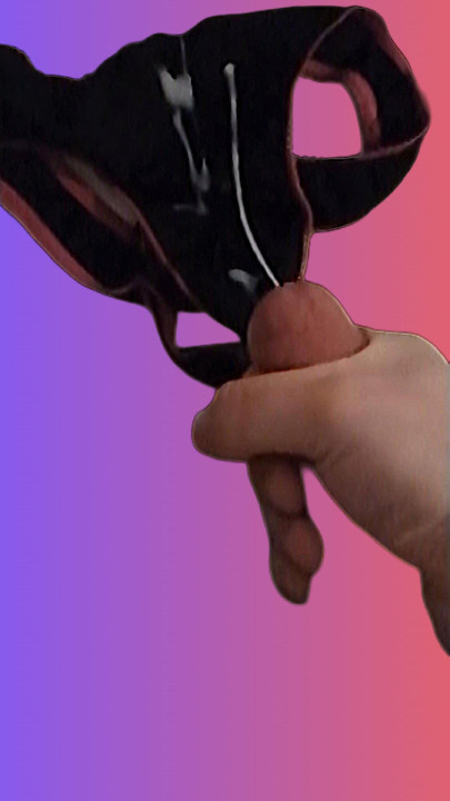 Huge, extreme ejaculation in panties (slow motion) – Wank1n2Pantys #2