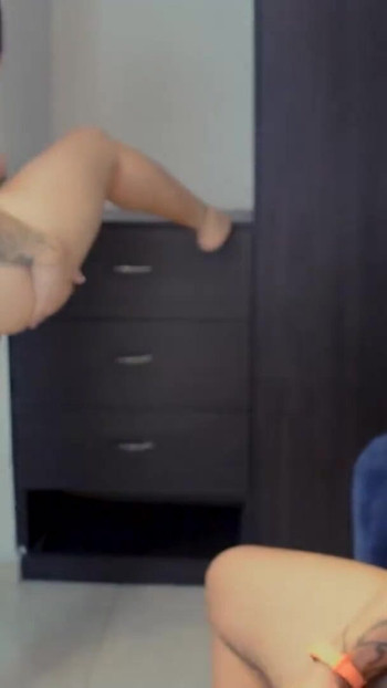 Stepson arrives home while his stepmother is taking a bath and ends up having sex with her | Clip 2