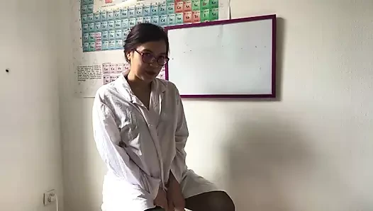 Tutor porn video – Chemistry Teacher Fucks Her Student B