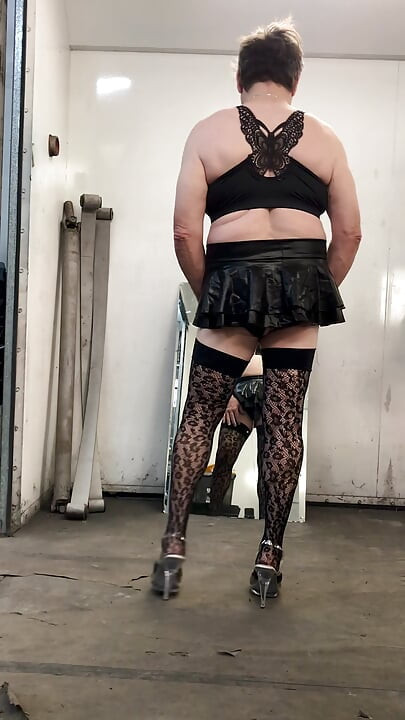 Sexy in Black!!
