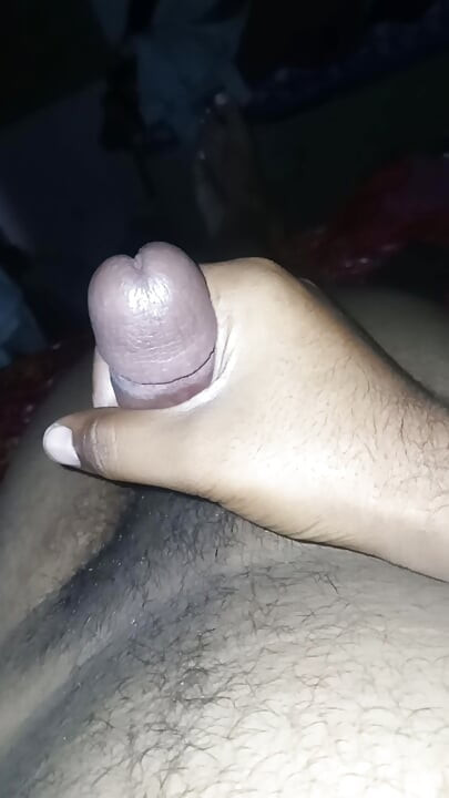 Twink fahişe gibi sikiliyor - dışarıda, arkadan ve dölleniyor