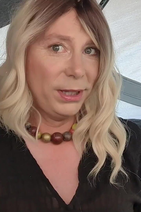 Nikki Still Tour'da