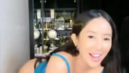 Indonesian models have tight pussy and big boobs, wanna be fucked by ojol