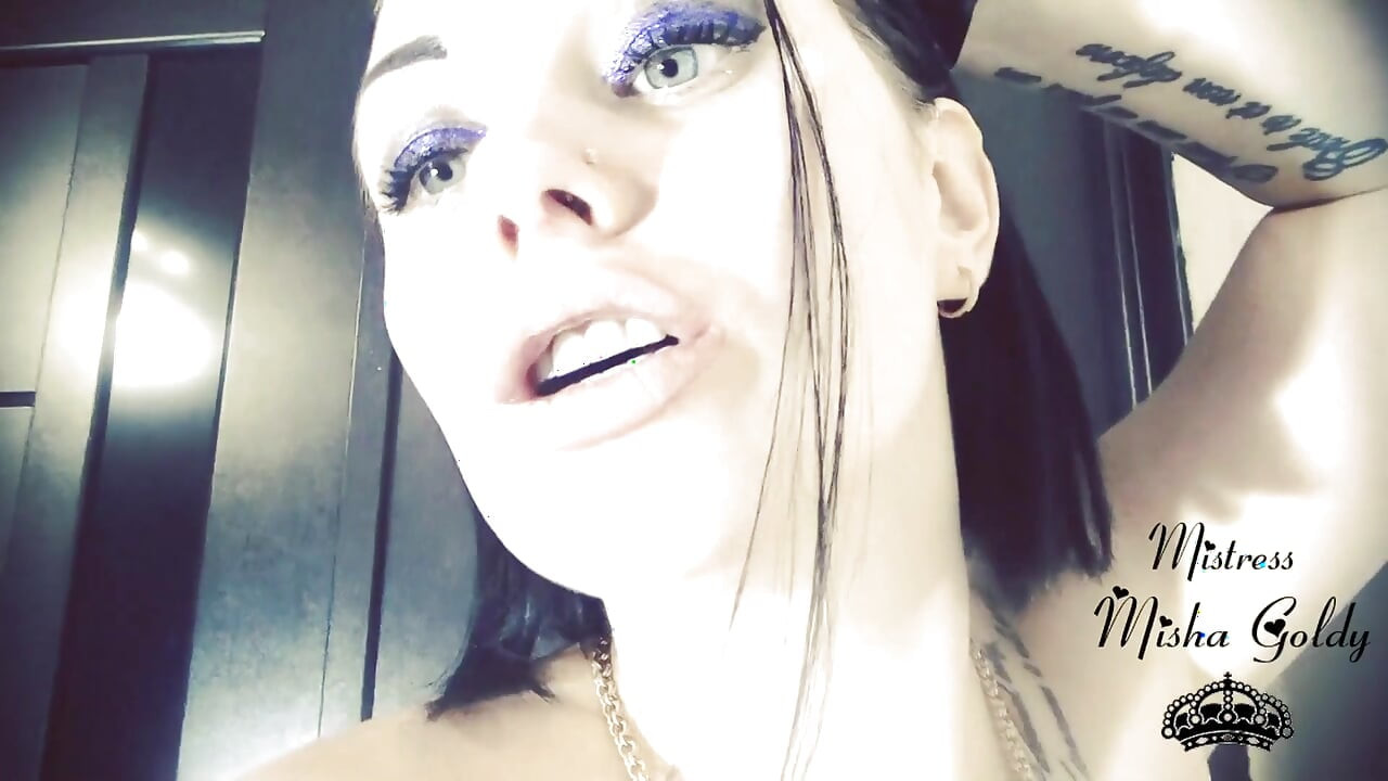 Beide lipstick & gloss jerk off