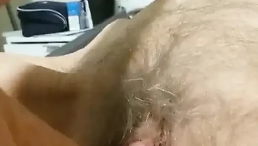 Я одна дома и снимаю видео для моего мужа в отеле