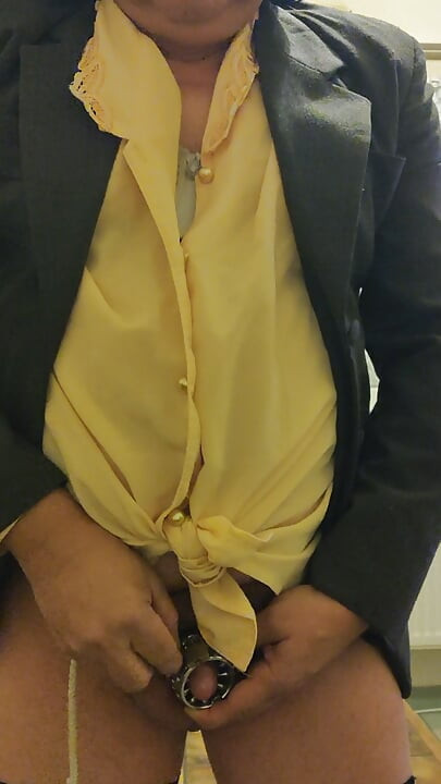 Lilian77 küçük bir BDSM seansı yapıyor