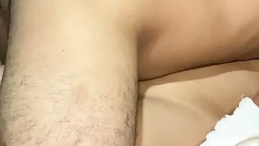 Gerçek bakire yardım istiyor ve amını Hintli tamil x videosunda dölle dolduruyor.