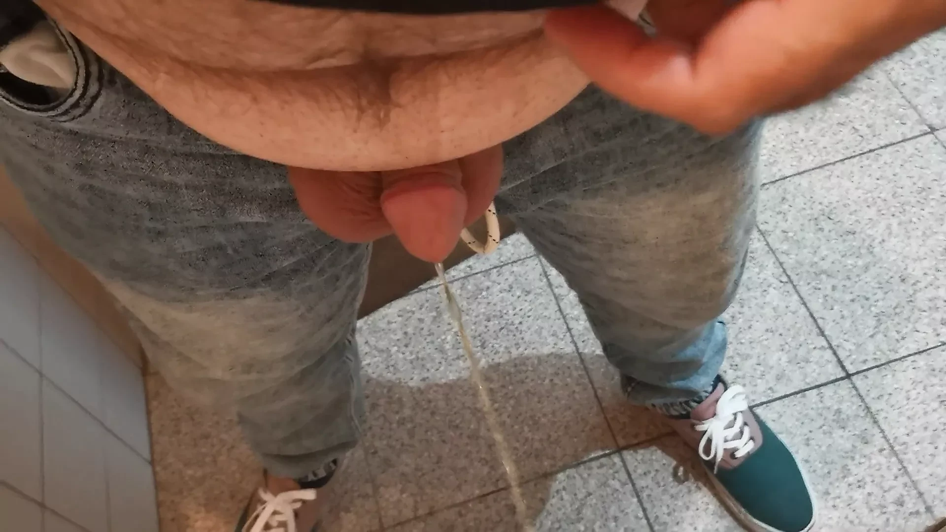 Piss 3