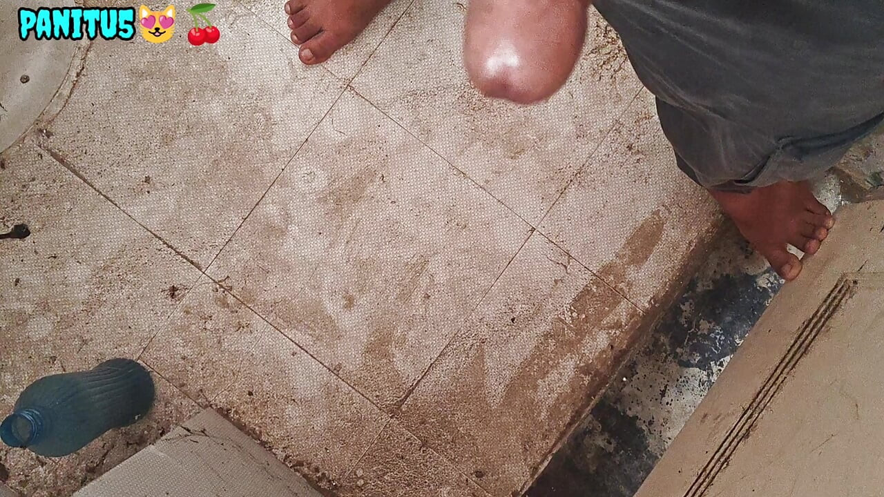 Big Dick Desi Boy Makes Village Boy Bathroom Girl Squirt in the Fields - Real Sex