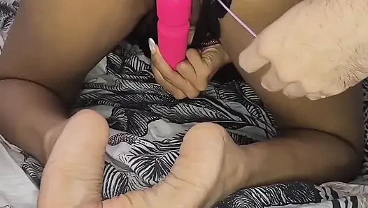 Dia mencoba perls anal dan mendapat orgasme