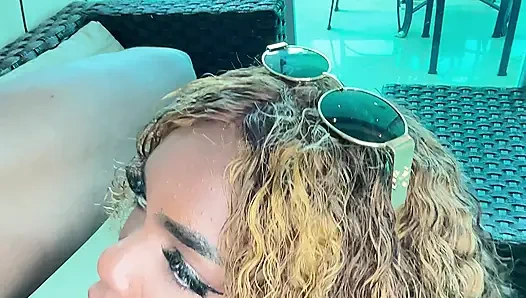 Allein mit der heißen stiefschwester meiner besten freundin