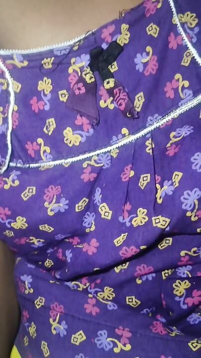 火辣老婆和老公的兄弟在房間裡幹砲