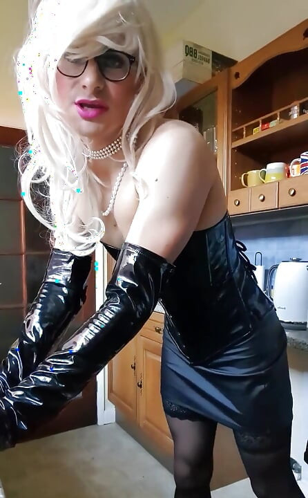 I'm such a a dirty whore, tell me if this makes you a little turned on